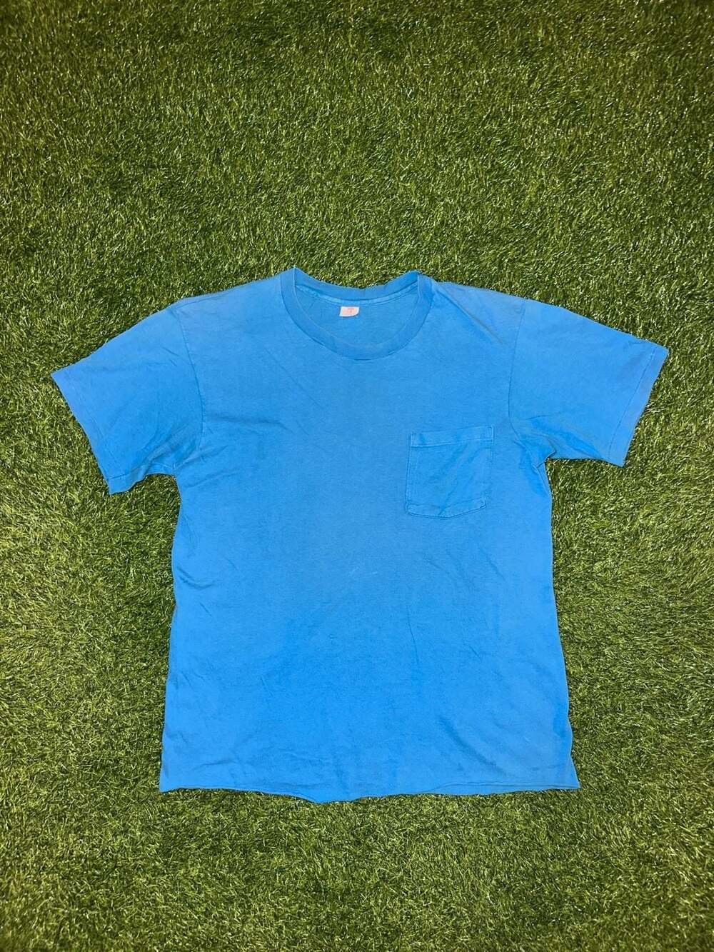 Vintage Hanes Pocket T-Shirt Blue Size Large